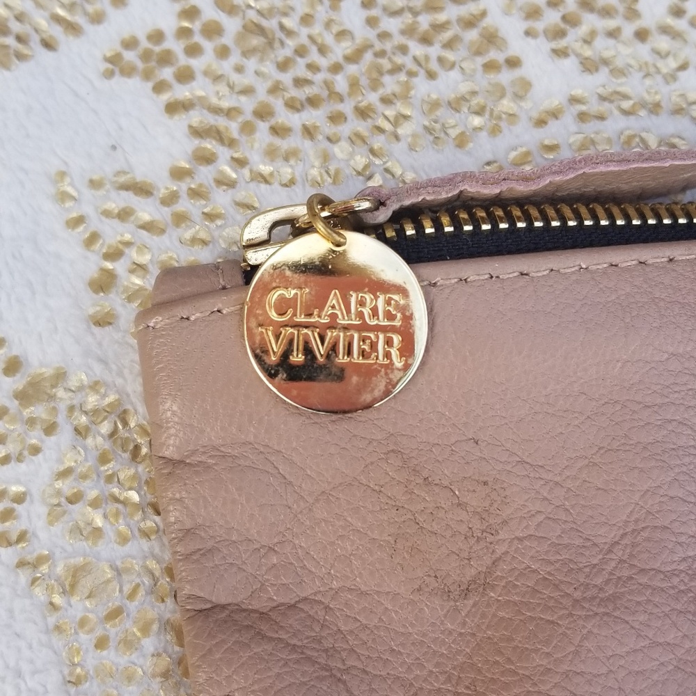 Claire vivier cluch